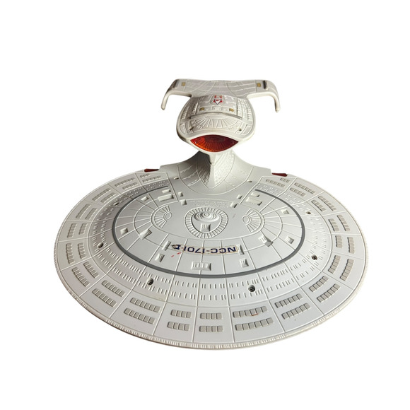 Playmates NCC-1701-D USS Enterprise Next Generaton Starship 1992 Parts Display - Picture 1 of 7